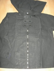 Kohtenstoffjuja / RV-Kapuze / RV vorne